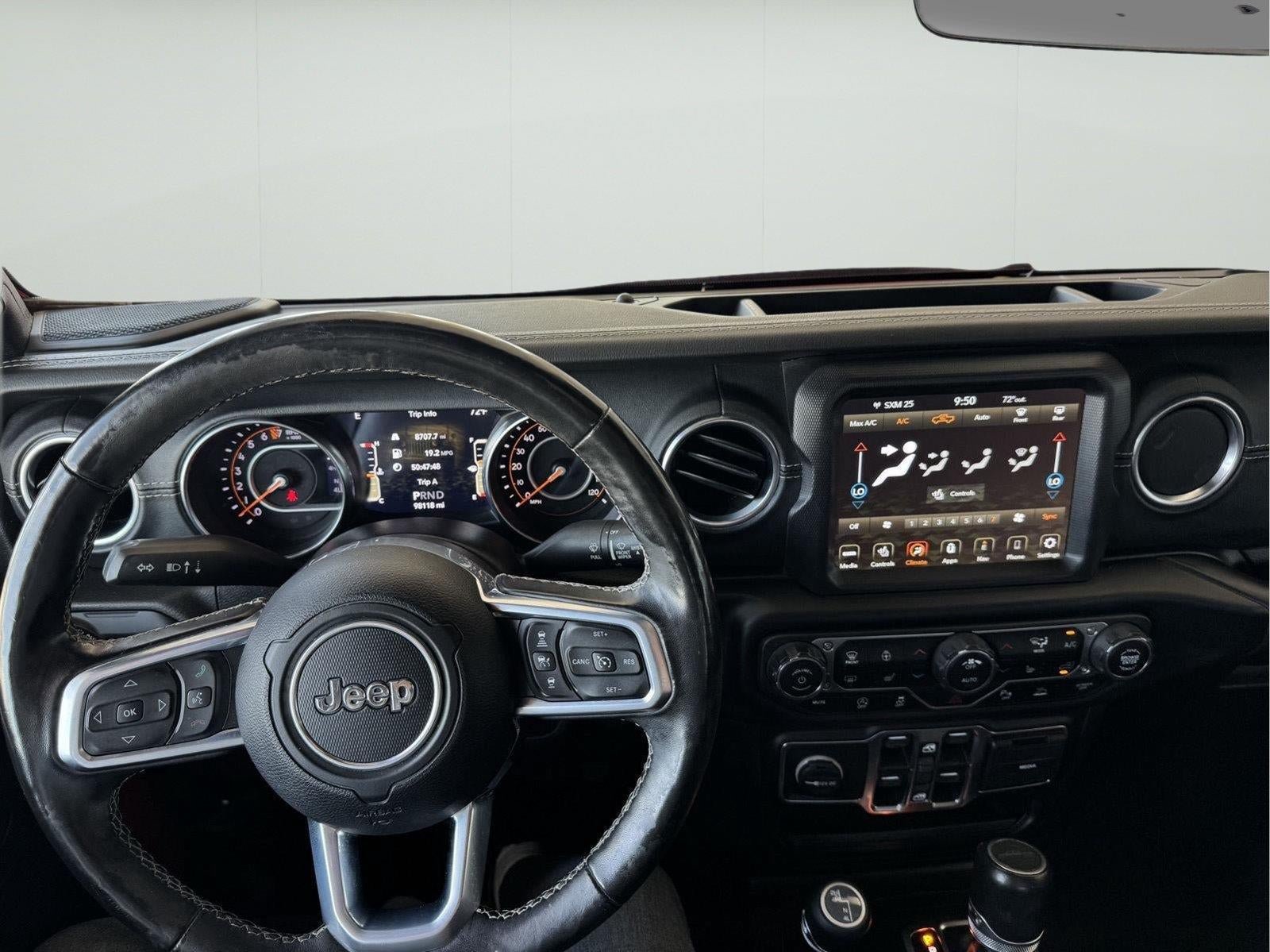 Used 2020 Jeep Gladiator Overland AWD/4WD image 17