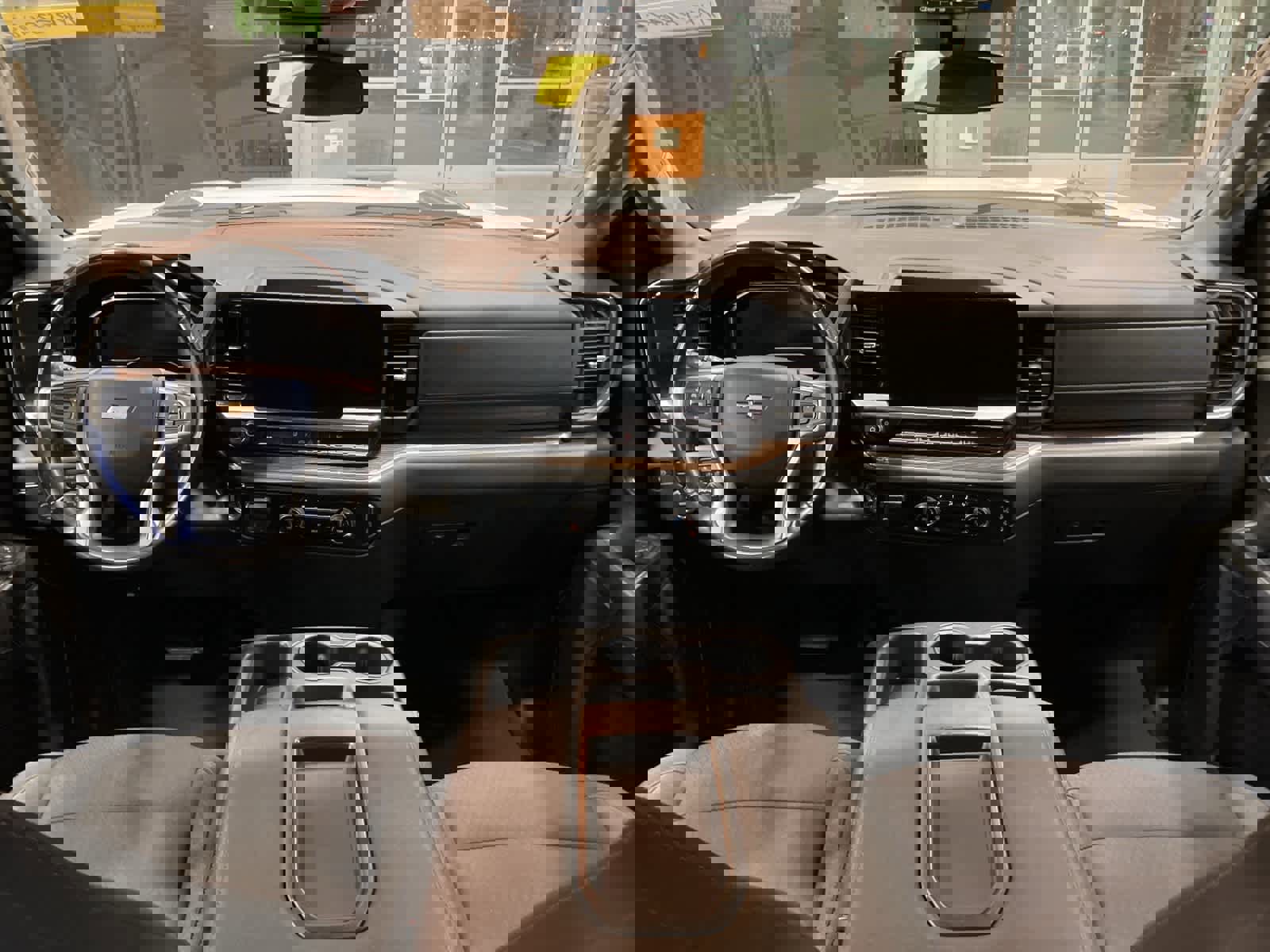 Used 2024 Chevrolet Silverado 2500 LT image 24