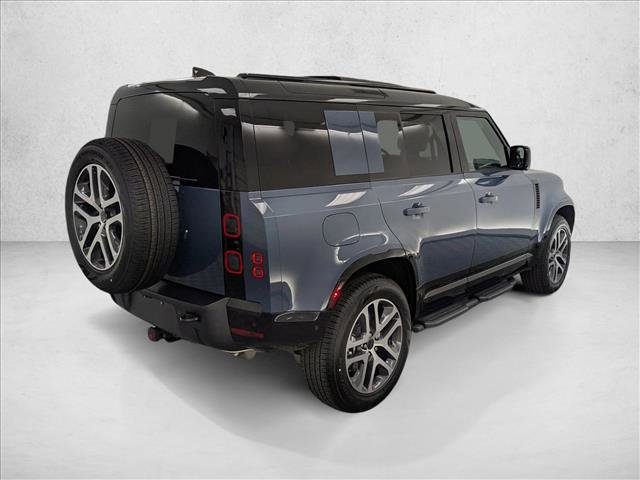 New 2026 Land Rover Defender 110 X-Dynamic SE image 7