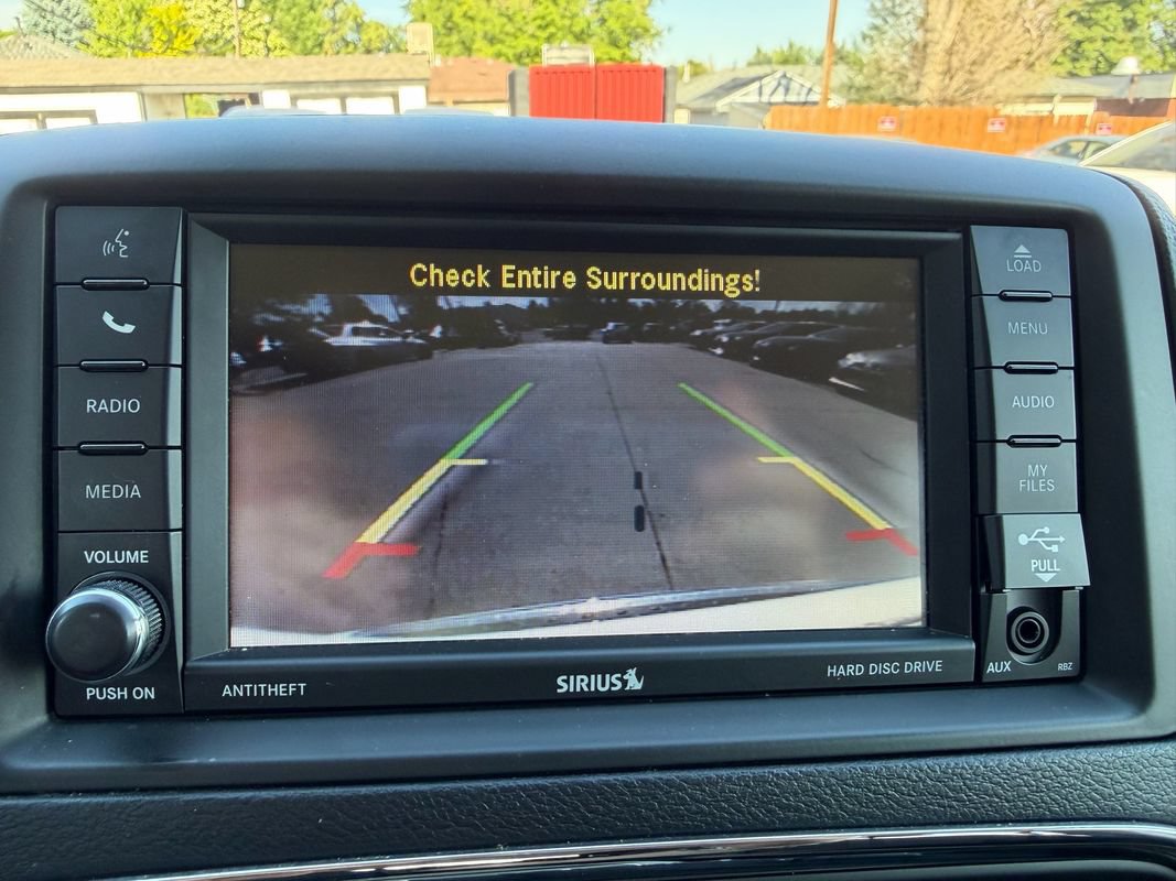 Used 2016 Dodge Grand Caravan SXT w/ UConnect Hands-Free Group FWD image 42