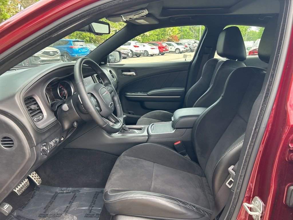 Used 2023 Dodge Charger R/T w/ Plus Group image 18