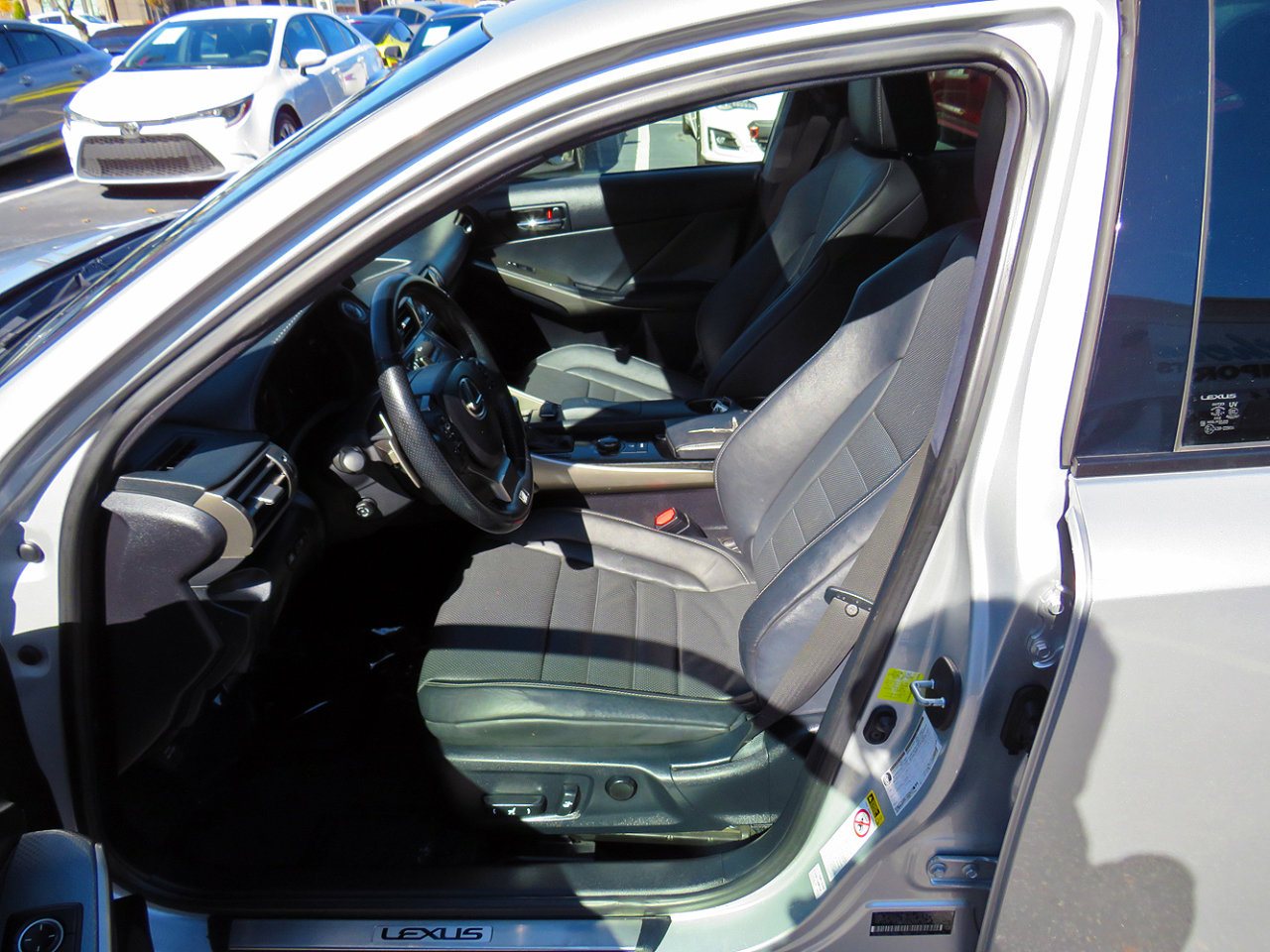 Used 2014 Lexus IS 350 F Sport image 11