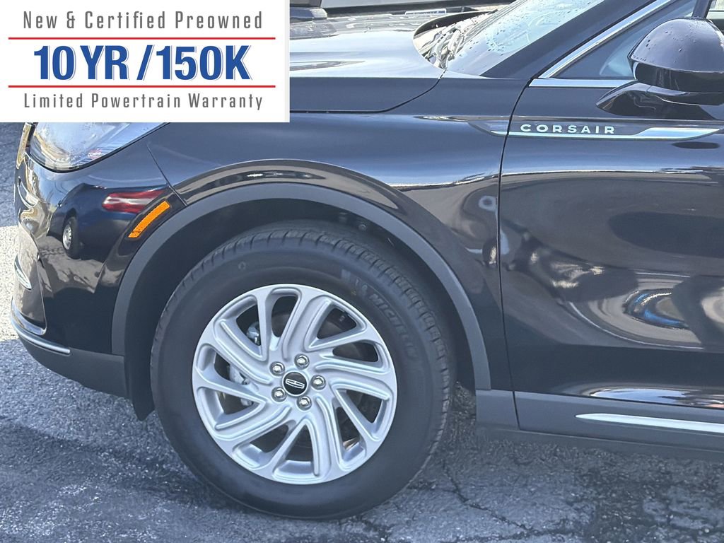 Used 2025 Lincoln Corsair FWD w/ Towing Package image 11