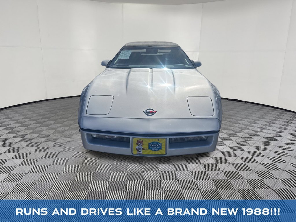 Used 1988 Chevrolet Corvette Convertible RWD image 9