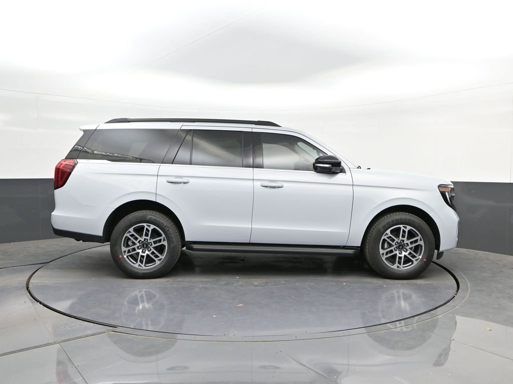 New 2026 Ford Expedition Active RWD image 24