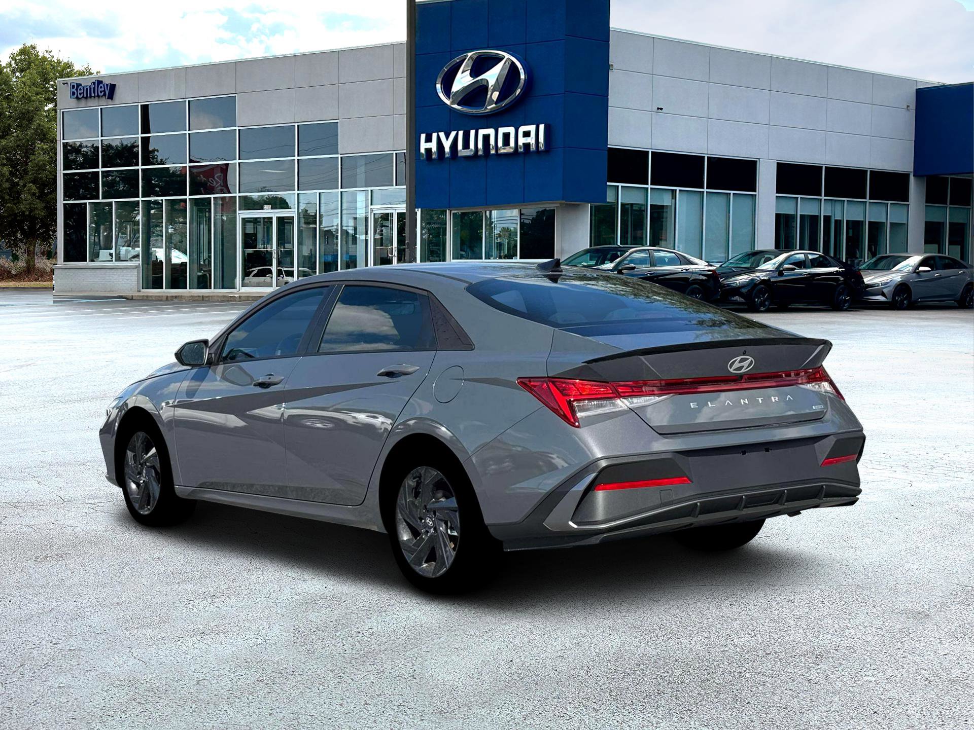 New 2026 Hyundai Elantra Sport image 4