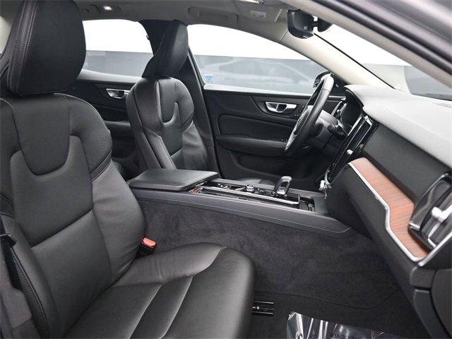 Used 2023 Volvo S60 B5 Plus w/ Climate Package image 30