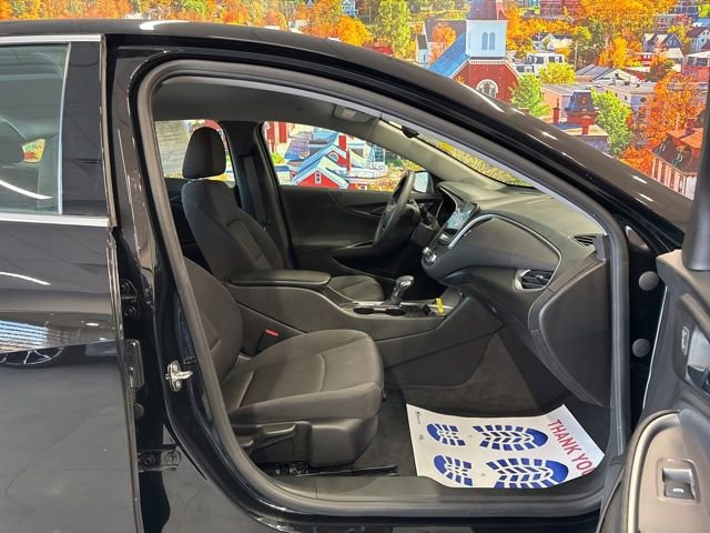 Used 2022 Chevrolet Malibu LS w/ Driver Confidence Package II image 48
