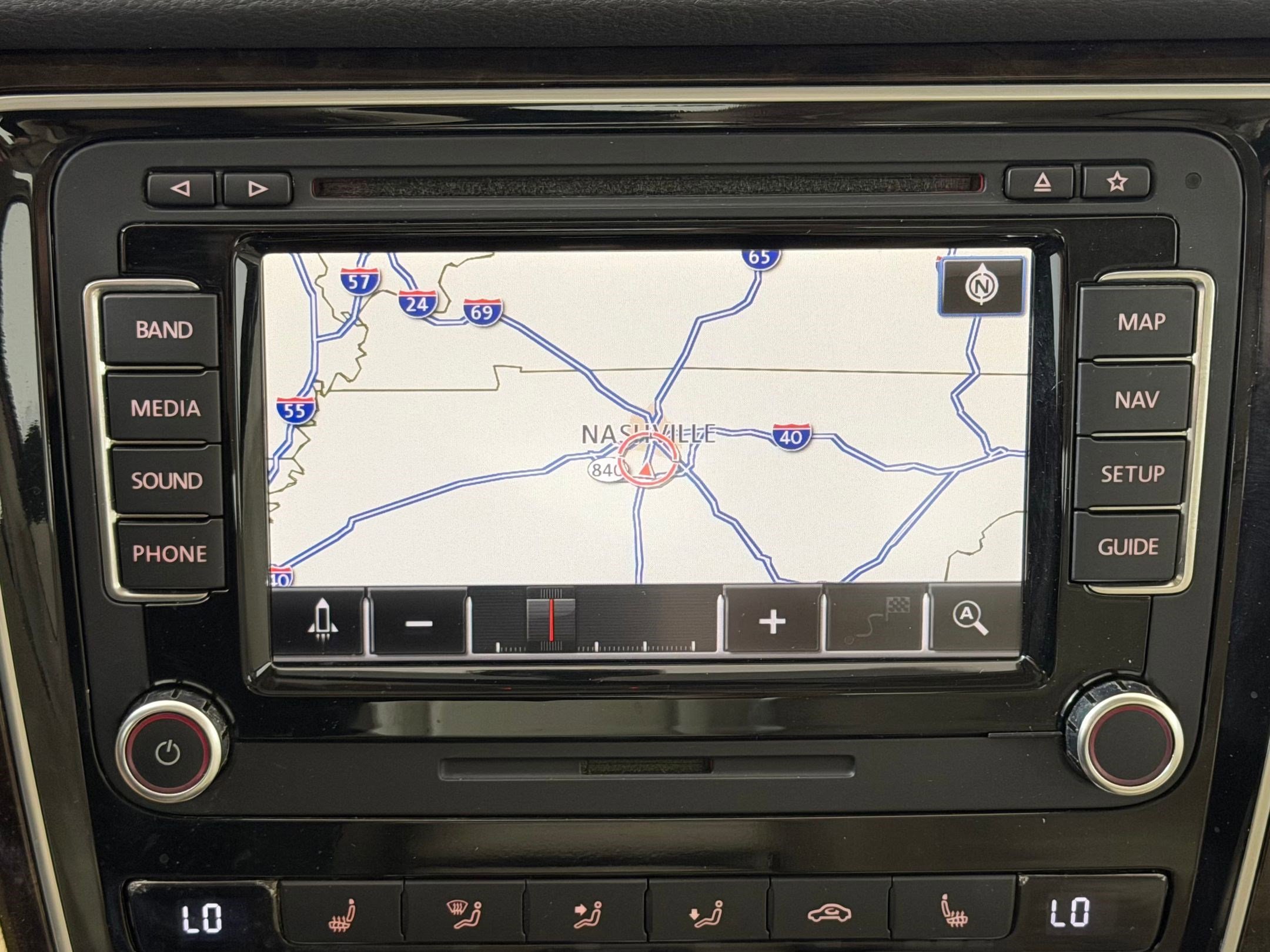 Used 2015 Volkswagen Passat TDI SEL Premium FWD image 26