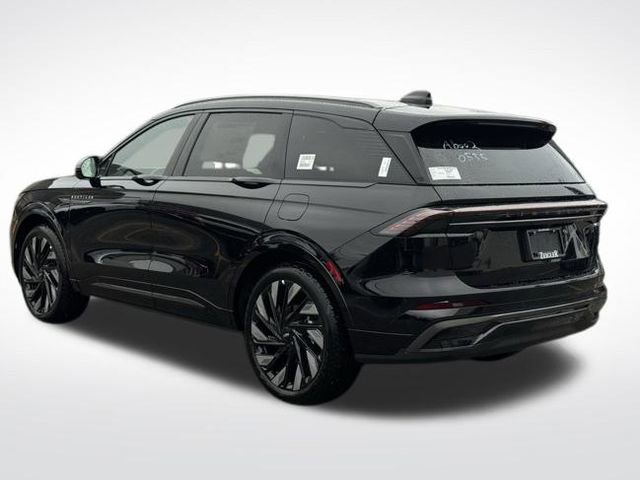 New 2026 Lincoln Nautilus Reserve w/ Jet Appearance Package image 5