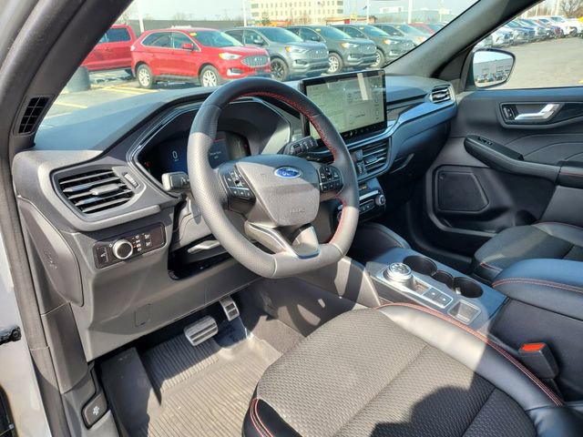 Used 2023 Ford Escape ST-Line w/ Tech Pack #1 image 11
