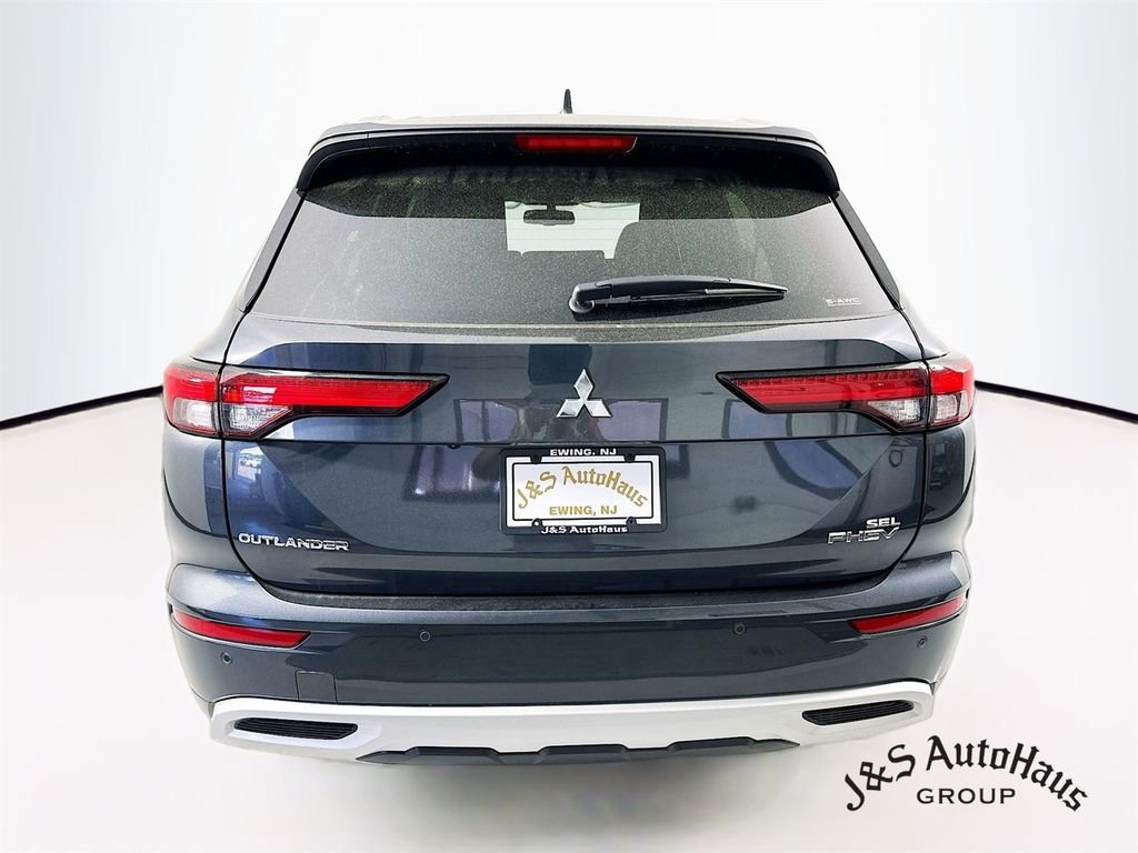 Used 2024 Mitsubishi Outlander SEL image 6