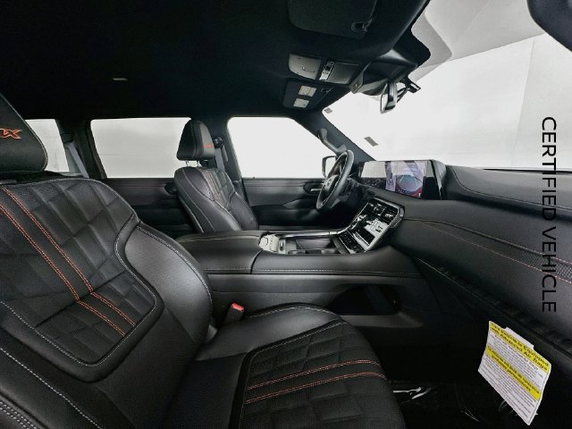 Certified 2026 Nissan Armada PRO-4X AWD/4WD image 27