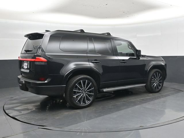 Used 2024 Lexus GX 550 w/ Accessory Package (Z1) image 4