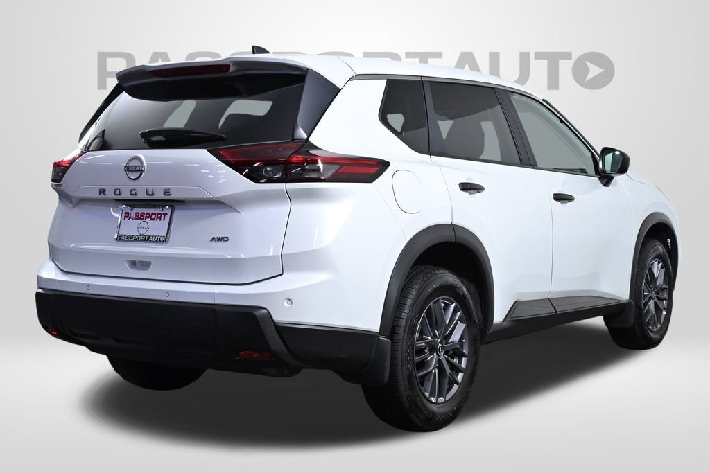 Certified 2025 Nissan Rogue S image 10