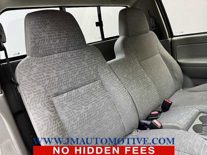 Used 2007 Chevrolet Colorado LS w/ Street Pack image 16