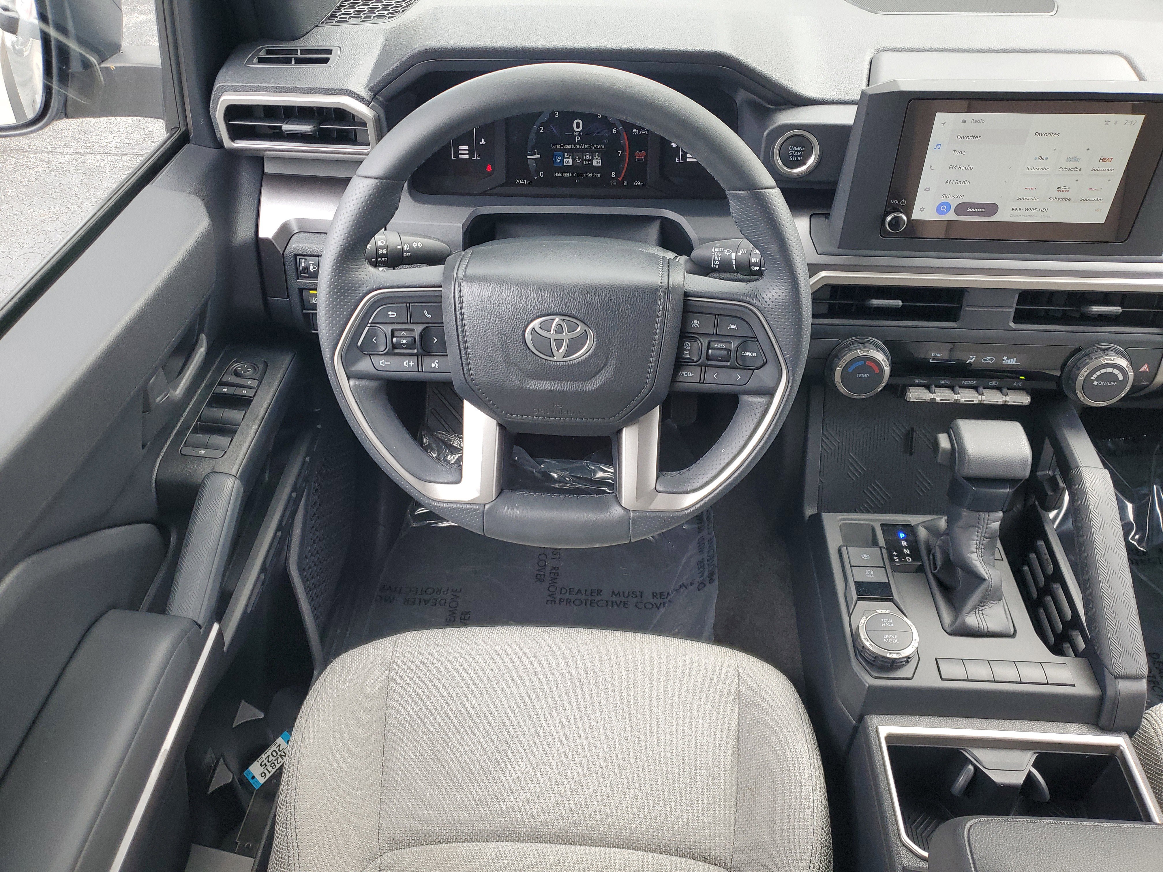 Used 2025 Toyota 4Runner SR5 image 16