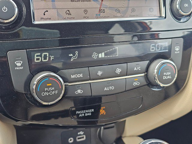 Used 2019 Nissan Rogue SL AWD/4WD image 36
