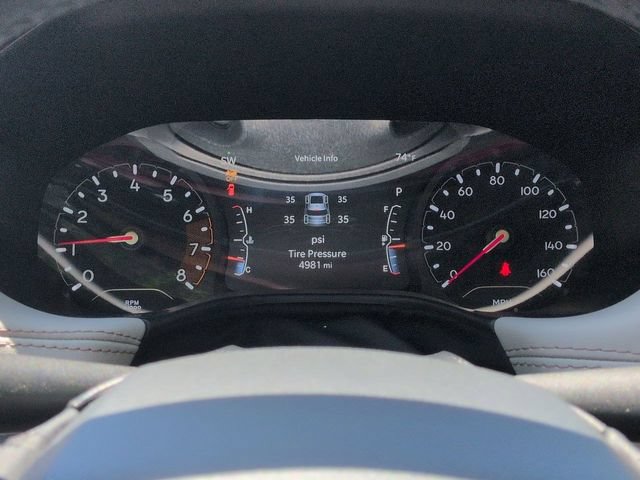 Used 2024 Jeep Compass Limited w/ Sun and Sound Group AWD/4WD image 16