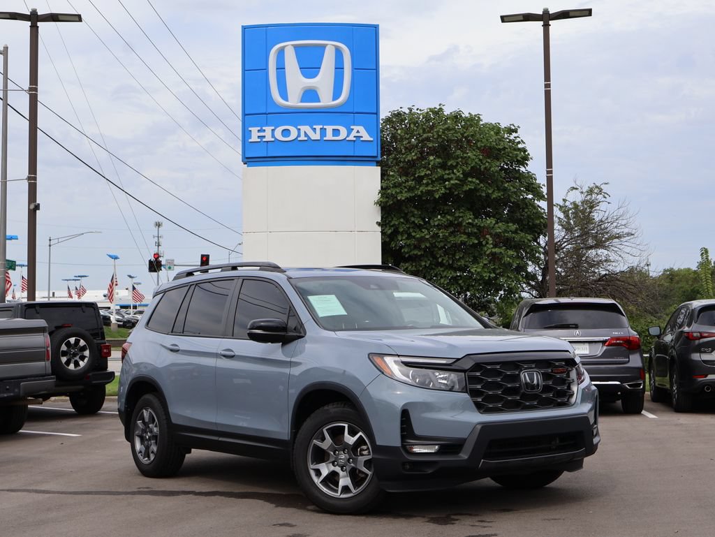 Certified 2023 Honda Passport TrailSport image 1