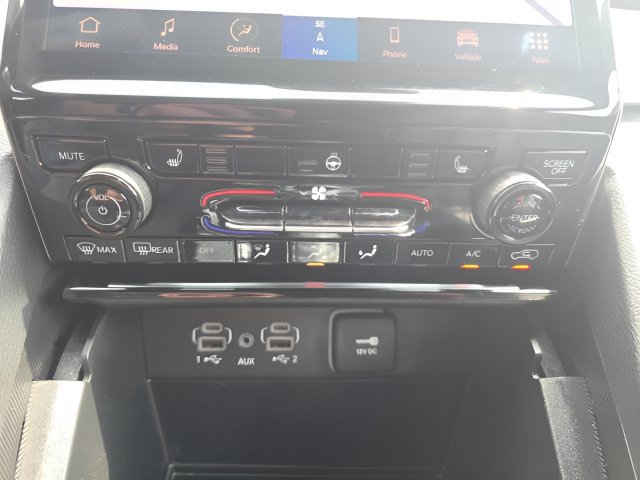 Certified 2025 Jeep Grand Cherokee L Limited AWD/4WD image 25