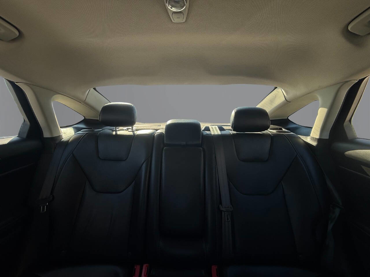 Used 2016 Ford Fusion Titanium image 29