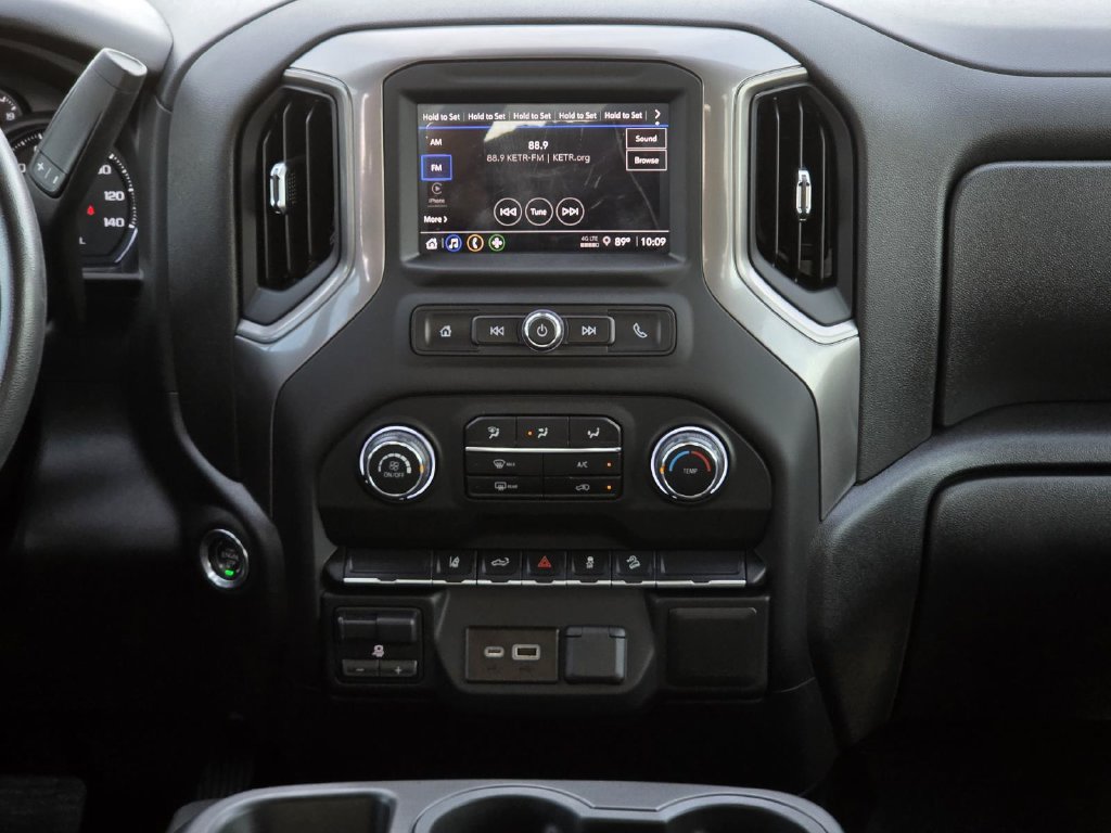 Used 2025 Chevrolet Silverado 2500 W/T w/ WT Convenience Package AWD/4WD image 13