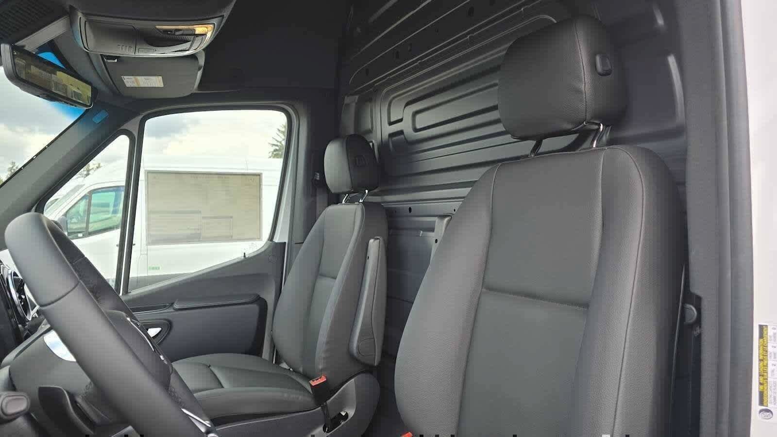 New 2026 Mercedes-Benz Sprinter 2500 image 25