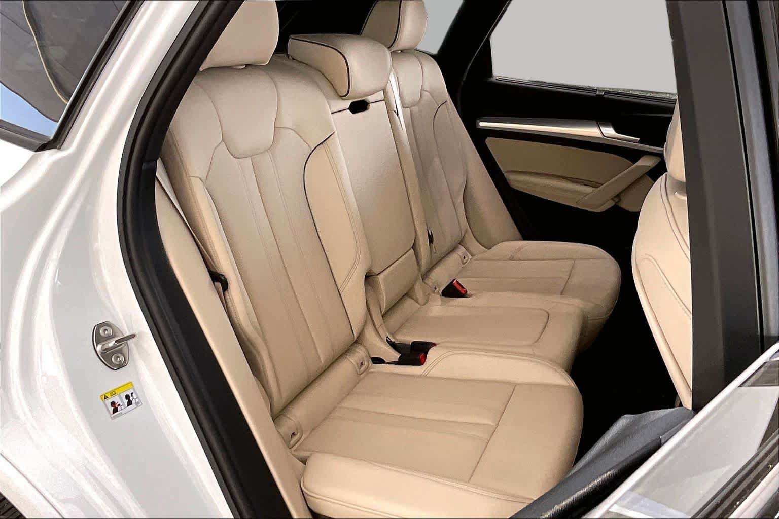 Used 2025 Audi Q5 2.0T Premium Plus w/ Premium Plus Package AWD/4WD image 20