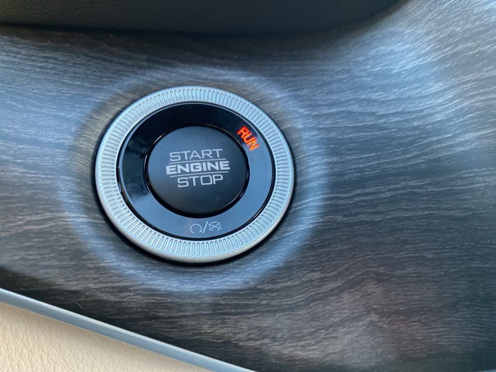 New 2025 Jeep Grand Cherokee L Limited image 27