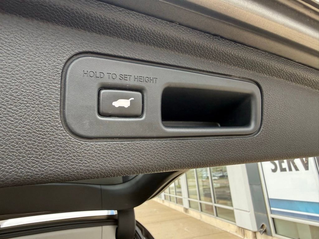 Used 2022 Honda Odyssey Elite image 36