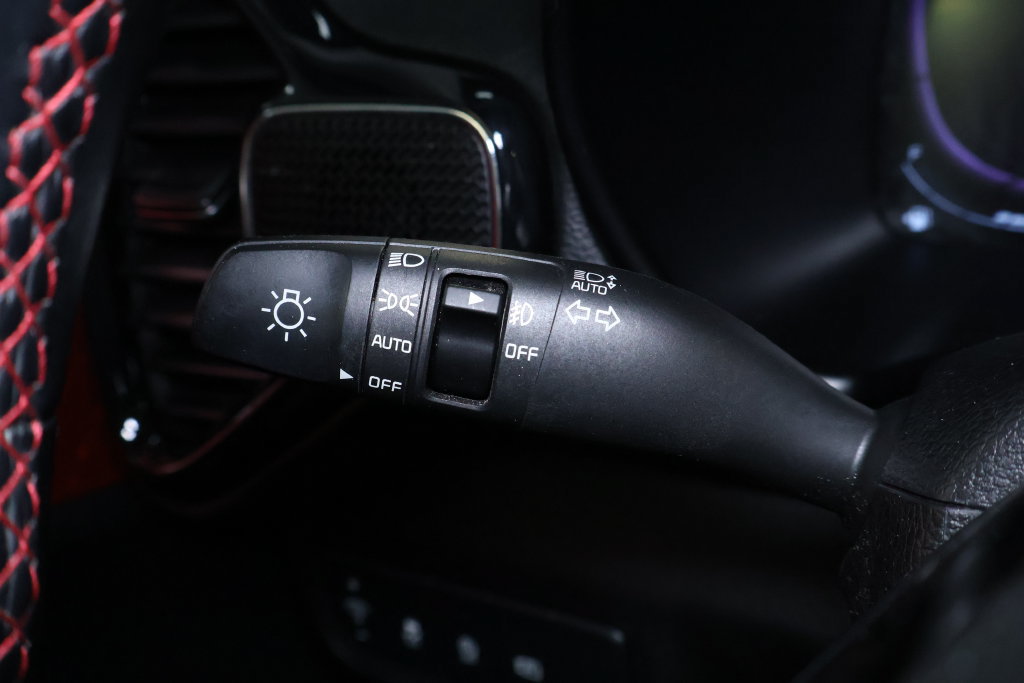 Used 2023 Kia Soul GT-Line w/ GT-Line Technology Package FWD image 23