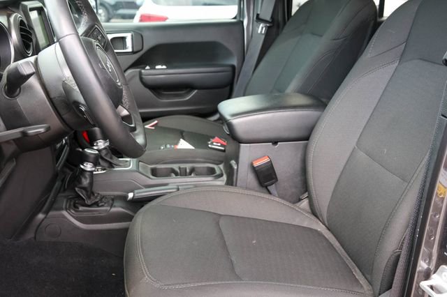 Used 2023 Jeep Gladiator Willys image 10