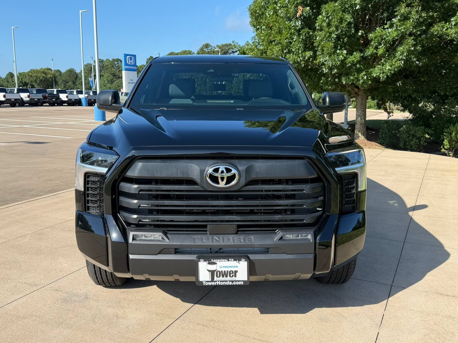 Used 2025 Toyota Tundra SR5 AWD/4WD video 2