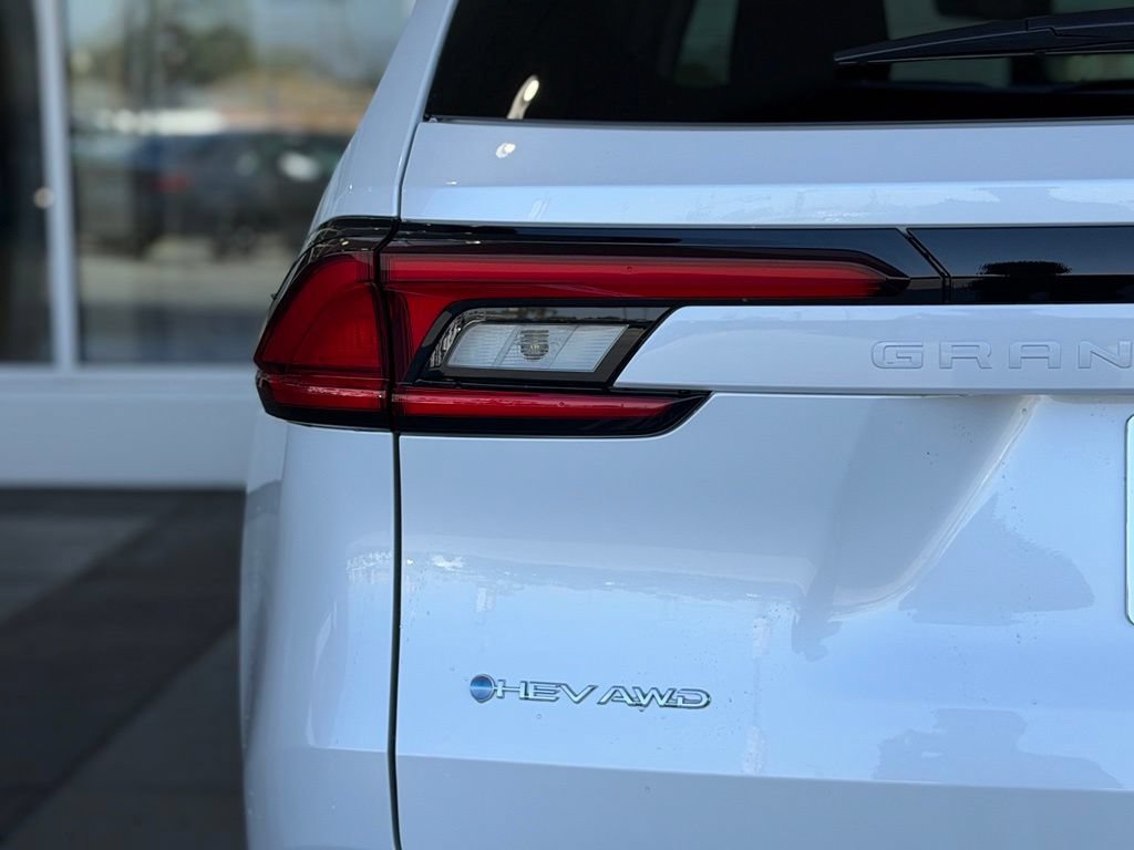 New 2026 Toyota Grand Highlander AWD Hybrid image 10
