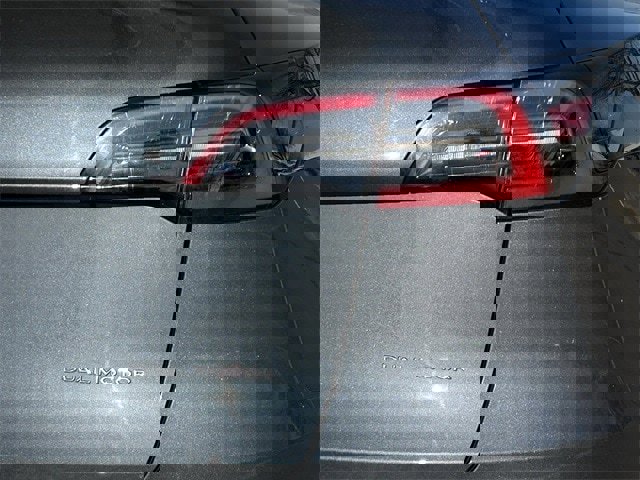 Used 2023 Tesla Model Y Long Range image 7