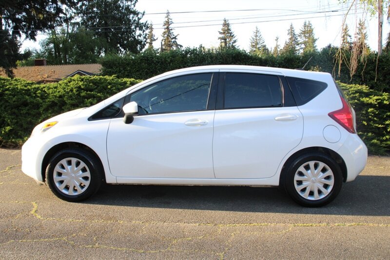 Used 2016 Nissan Versa Note SV FWD image 13
