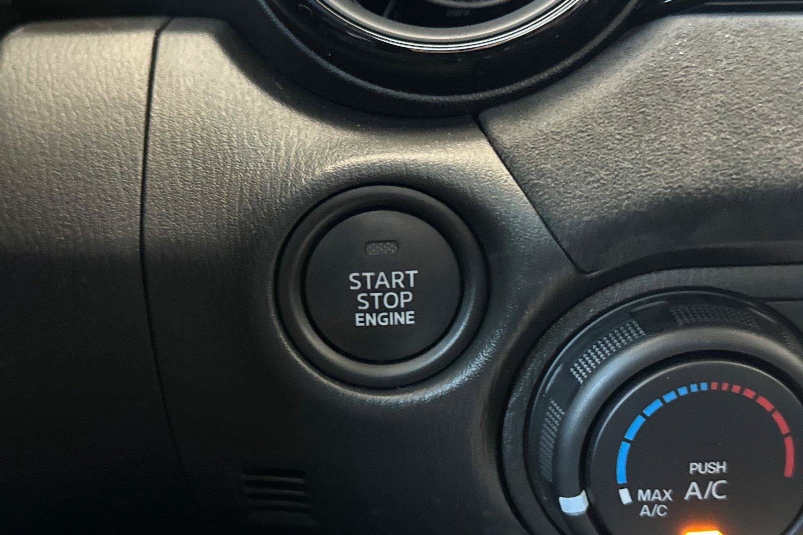 New 2026 MAZDA MX-5 Miata RF Club w/ Interior Package RWD image 23