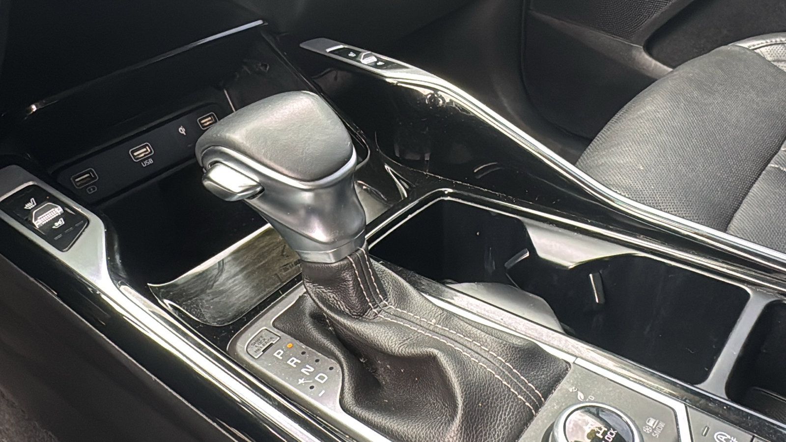 Used 2022 Kia Sorento SX Prestige AWD/4WD image 22