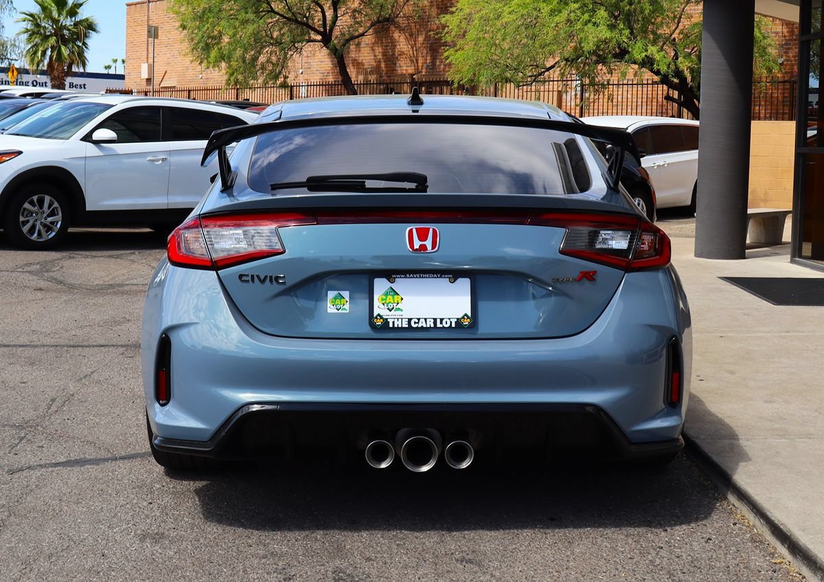 Used 2025 Honda Civic Type R image 11