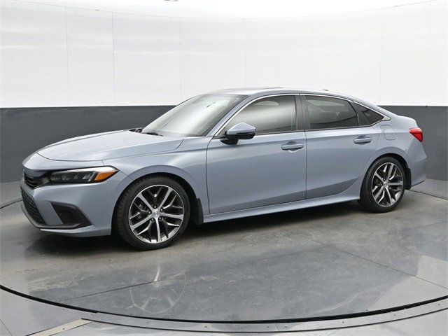 Used 2022 Honda Civic Touring image 4