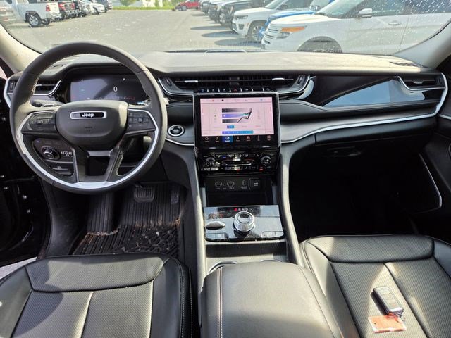 Used 2024 Jeep Grand Cherokee Limited 4xe image 6