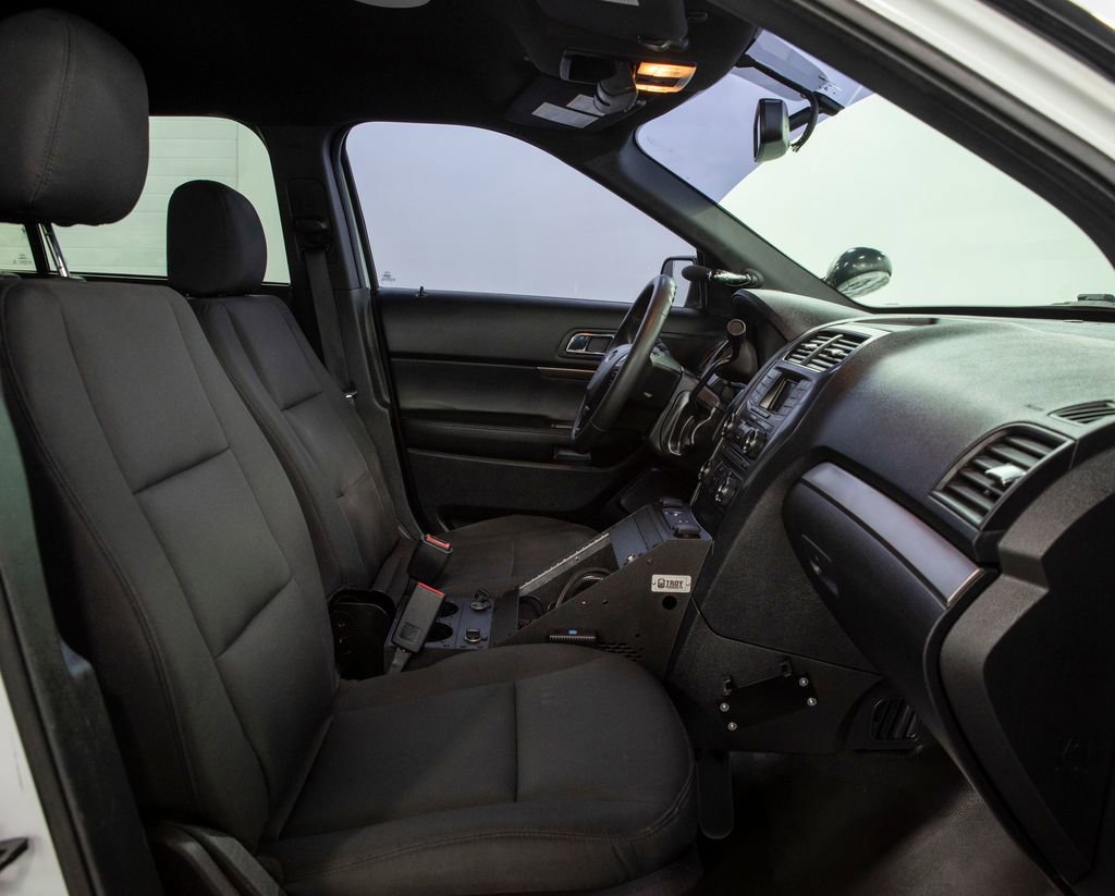 Used 2017 Ford Explorer 4WD Police Interceptor w/ Ultimate Wiring Package image 15