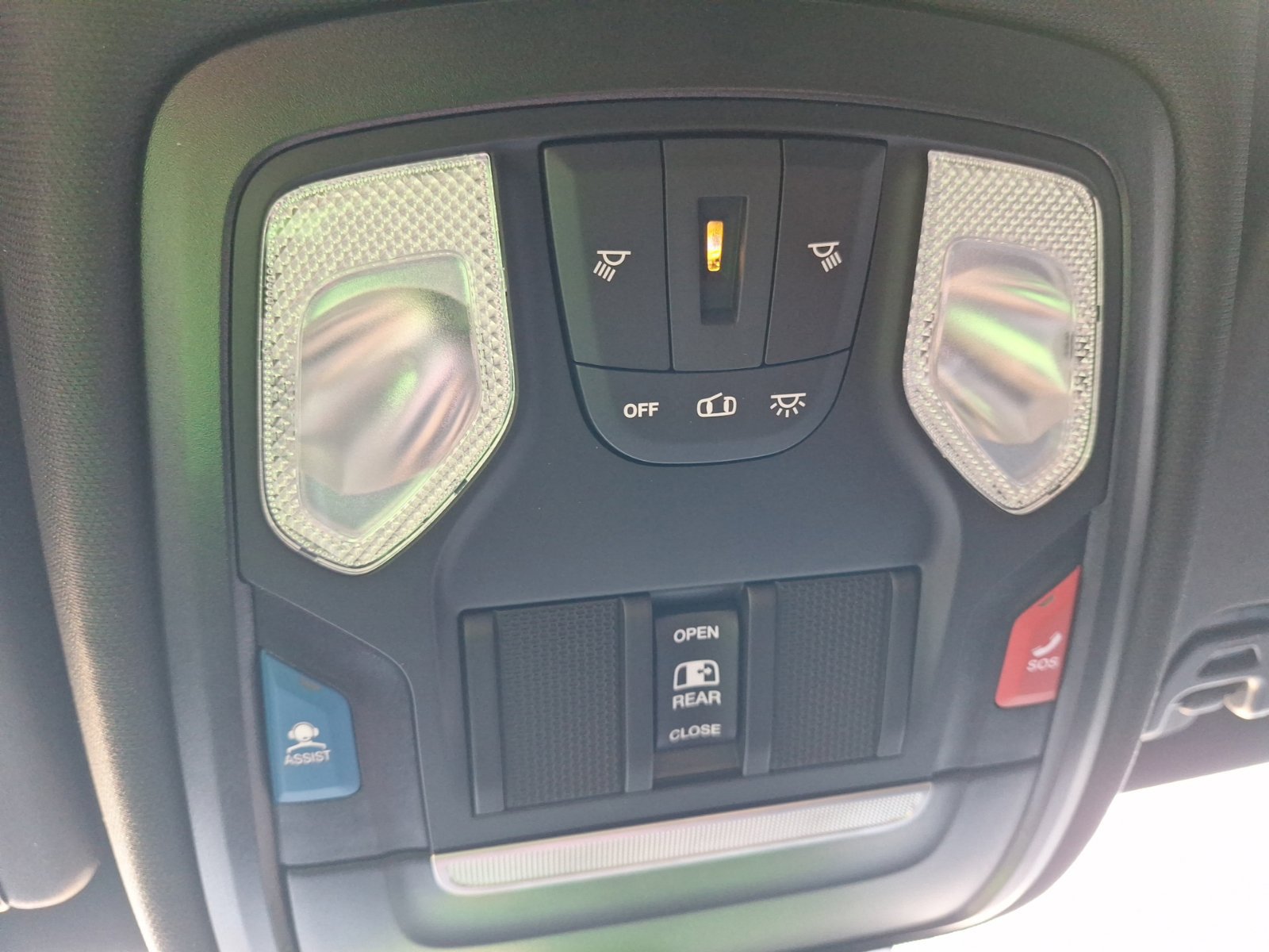 Used 2026 RAM 1500 Express AWD/4WD image 27