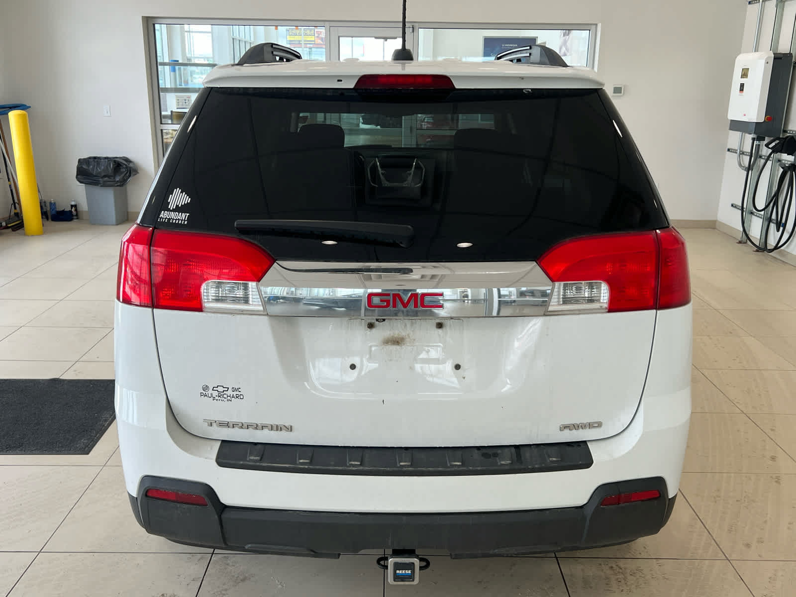 Used 2015 GMC Terrain SLE w/ Convenience Package AWD/4WD image 9