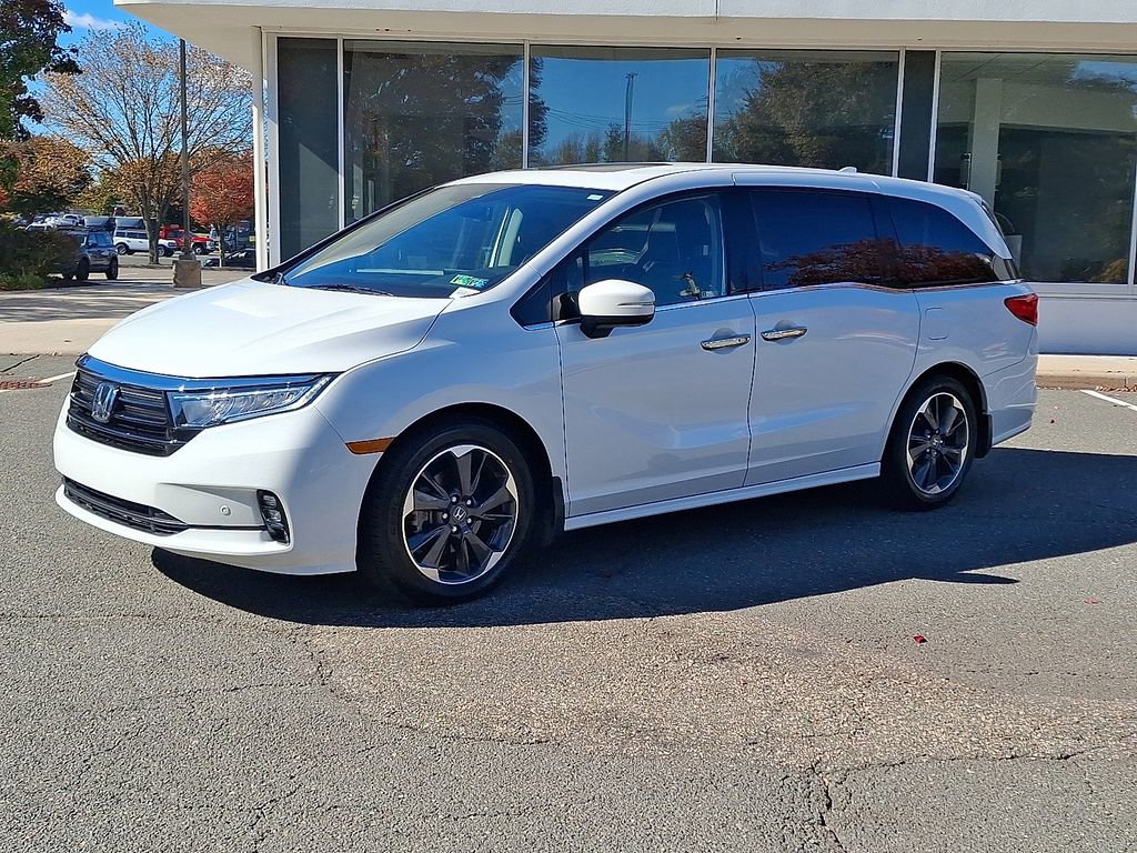 Used 2023 Honda Odyssey Elite image 6