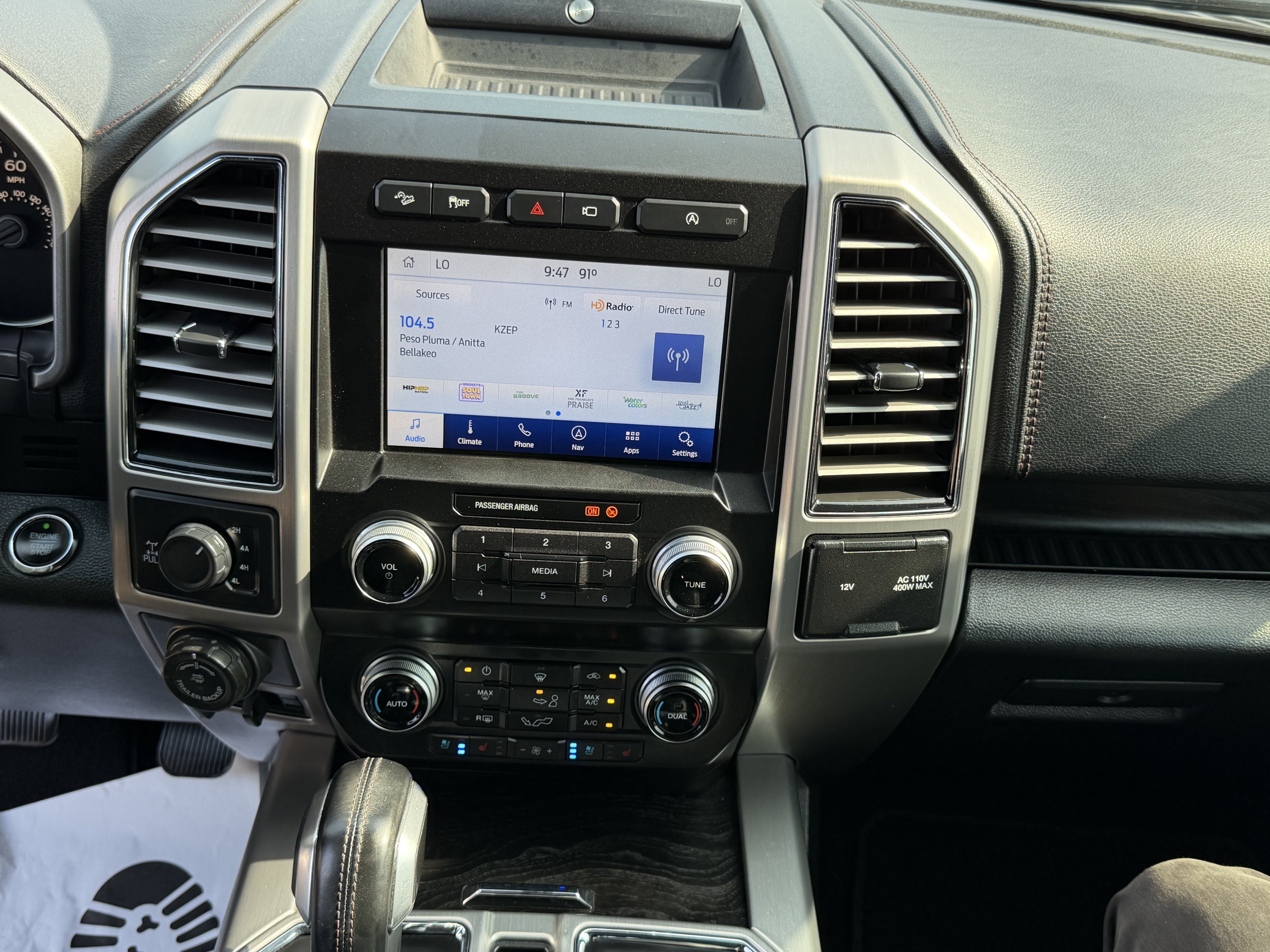 Used 2019 Ford F150 Platinum w/ Equipment Group 701A Luxury AWD/4WD image 21