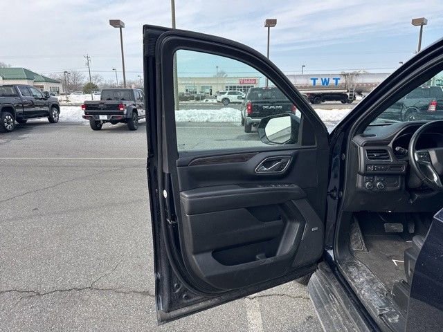 Used 2024 Chevrolet Tahoe LT image 14