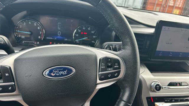 Used 2020 Ford Explorer XLT w/ Comfort Package image 19
