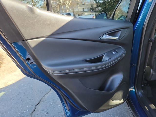 Used 2021 Buick Encore GX Essence image 21